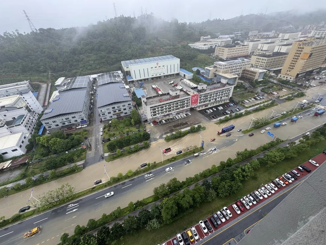 雨雨雨雨雨，市區(qū)積水點(最新匯總)，注意繞行→